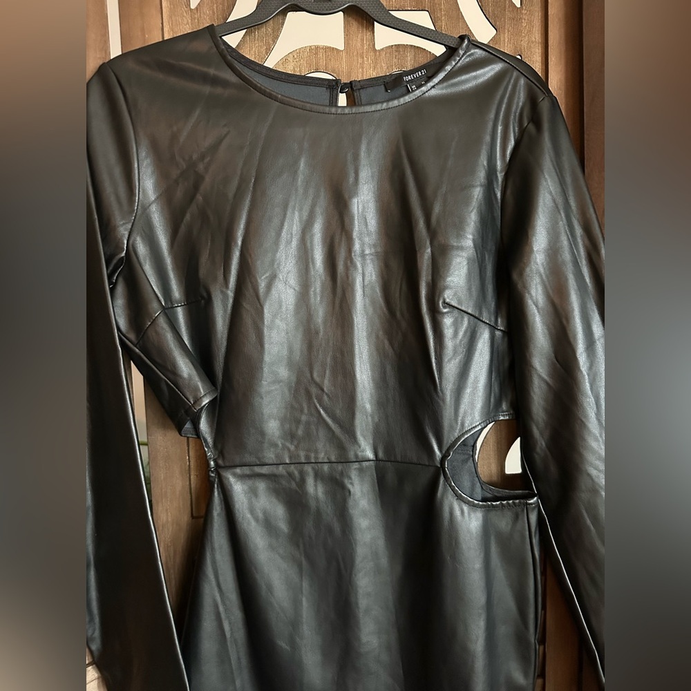Forever 21 Black Faux Leather Cutout Dress-Size XL - Picture 4 of 13